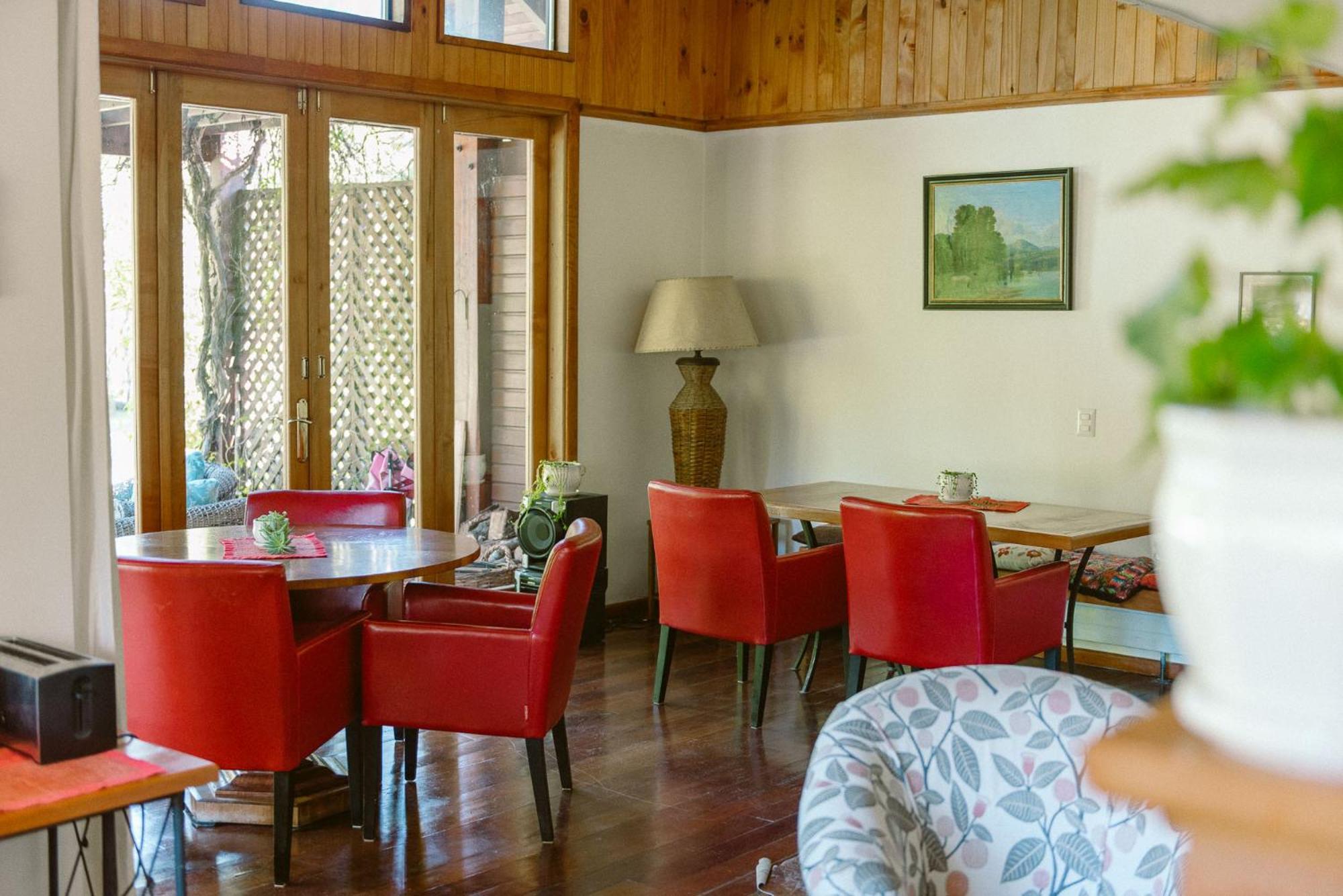 Hotel Posada Del Rio - Parque Metrenehue Pucón Eksteriør billede